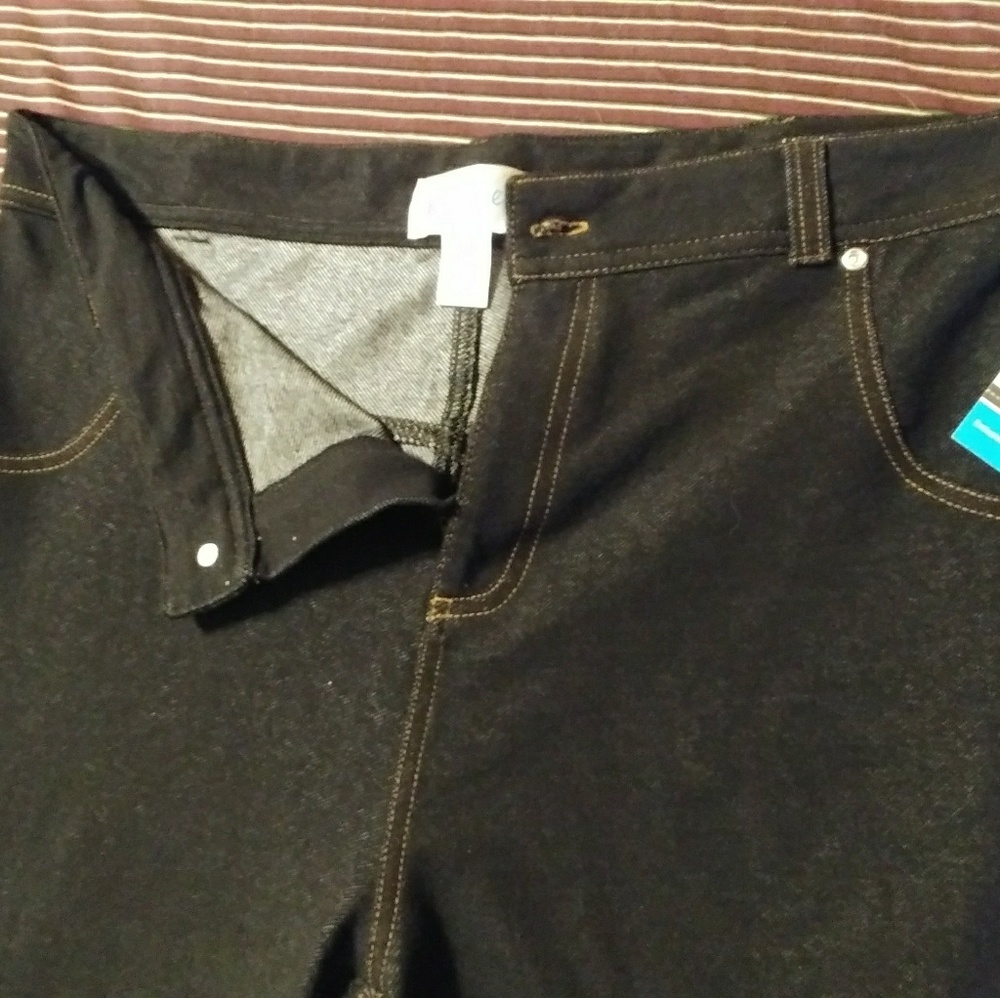 Brand new jeggings! Soft and streamlined